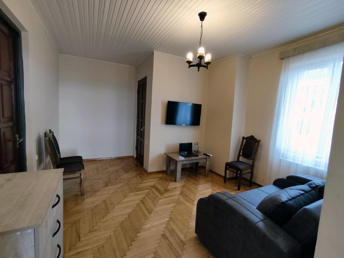 Guesthouse White Swan Kobuleti Kültér fotó