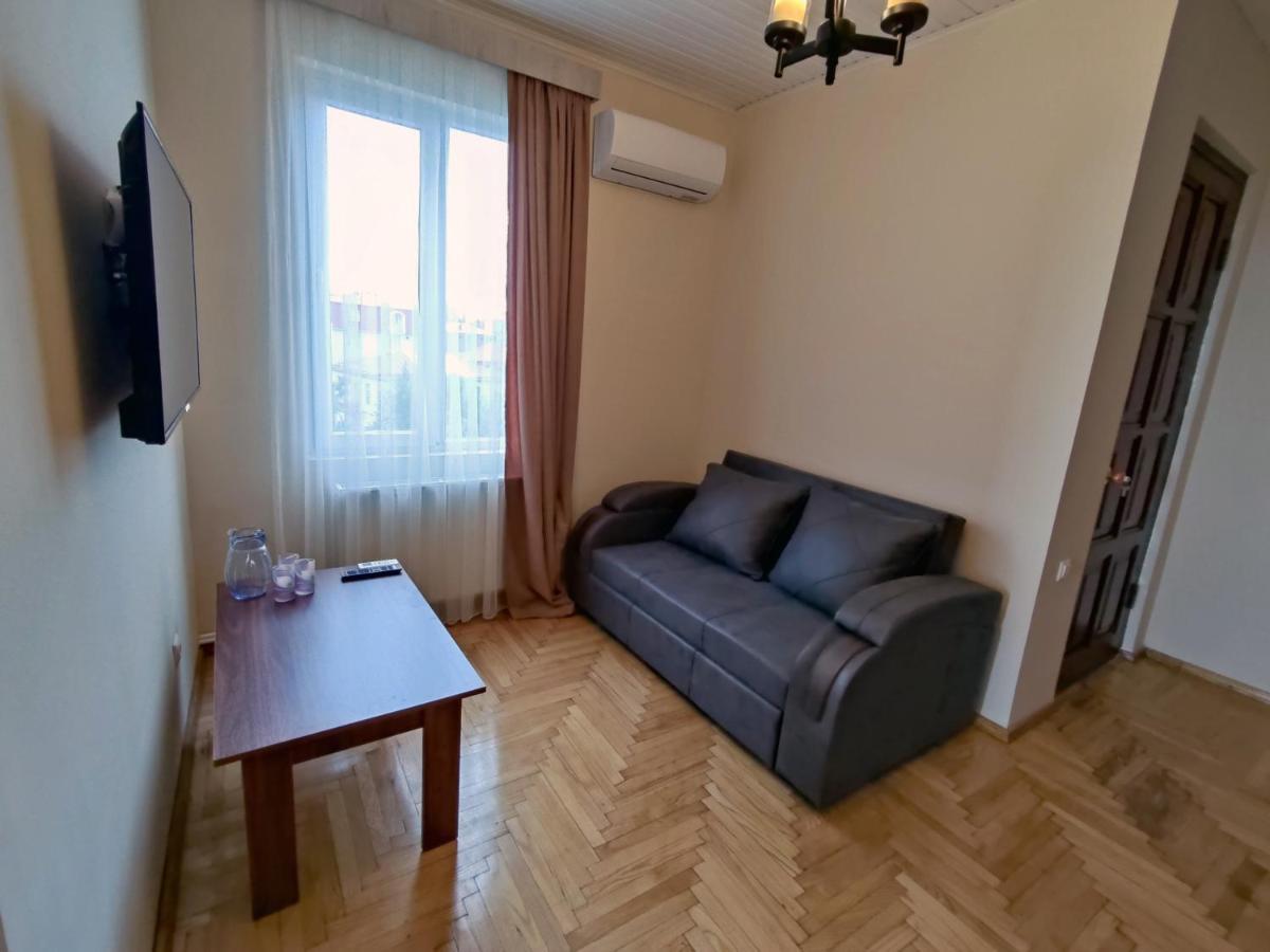 Guesthouse White Swan Kobuleti Kültér fotó