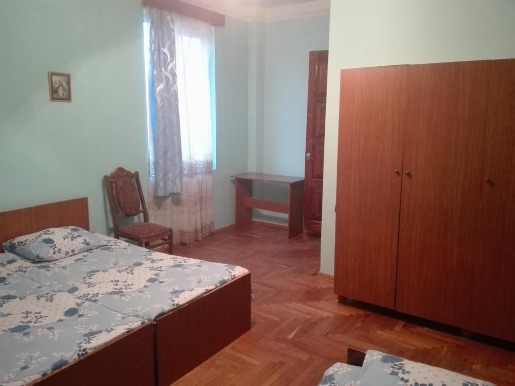 Guesthouse White Swan Kobuleti Kültér fotó