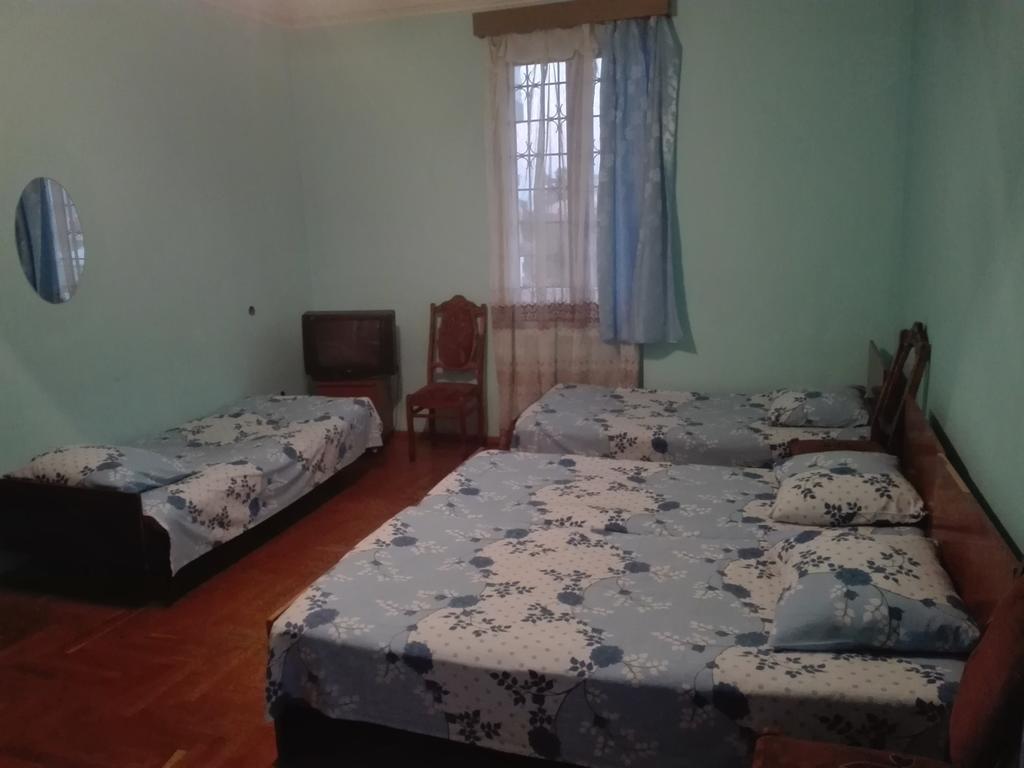 Guesthouse White Swan Kobuleti Kültér fotó