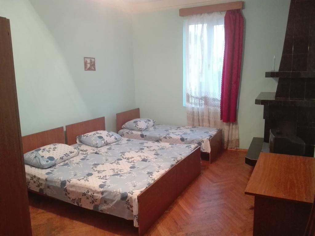 Guesthouse White Swan Kobuleti Kültér fotó