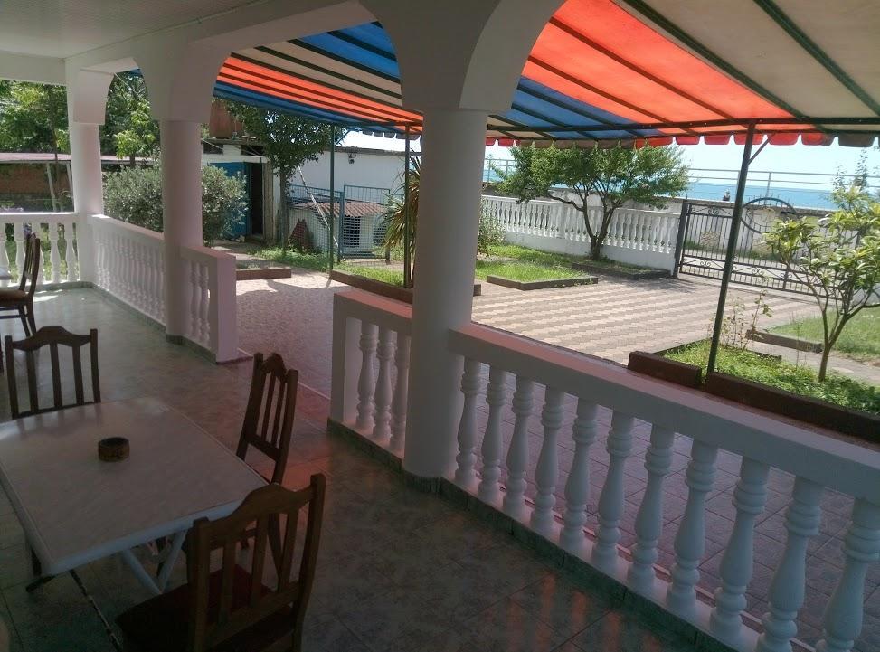 Guesthouse White Swan Kobuleti Kültér fotó